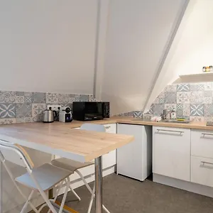 Grand Place And Equipped Studio! , Lille France